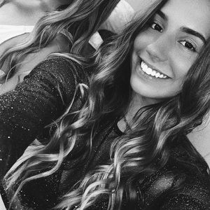 Meet your Posher, Caroline